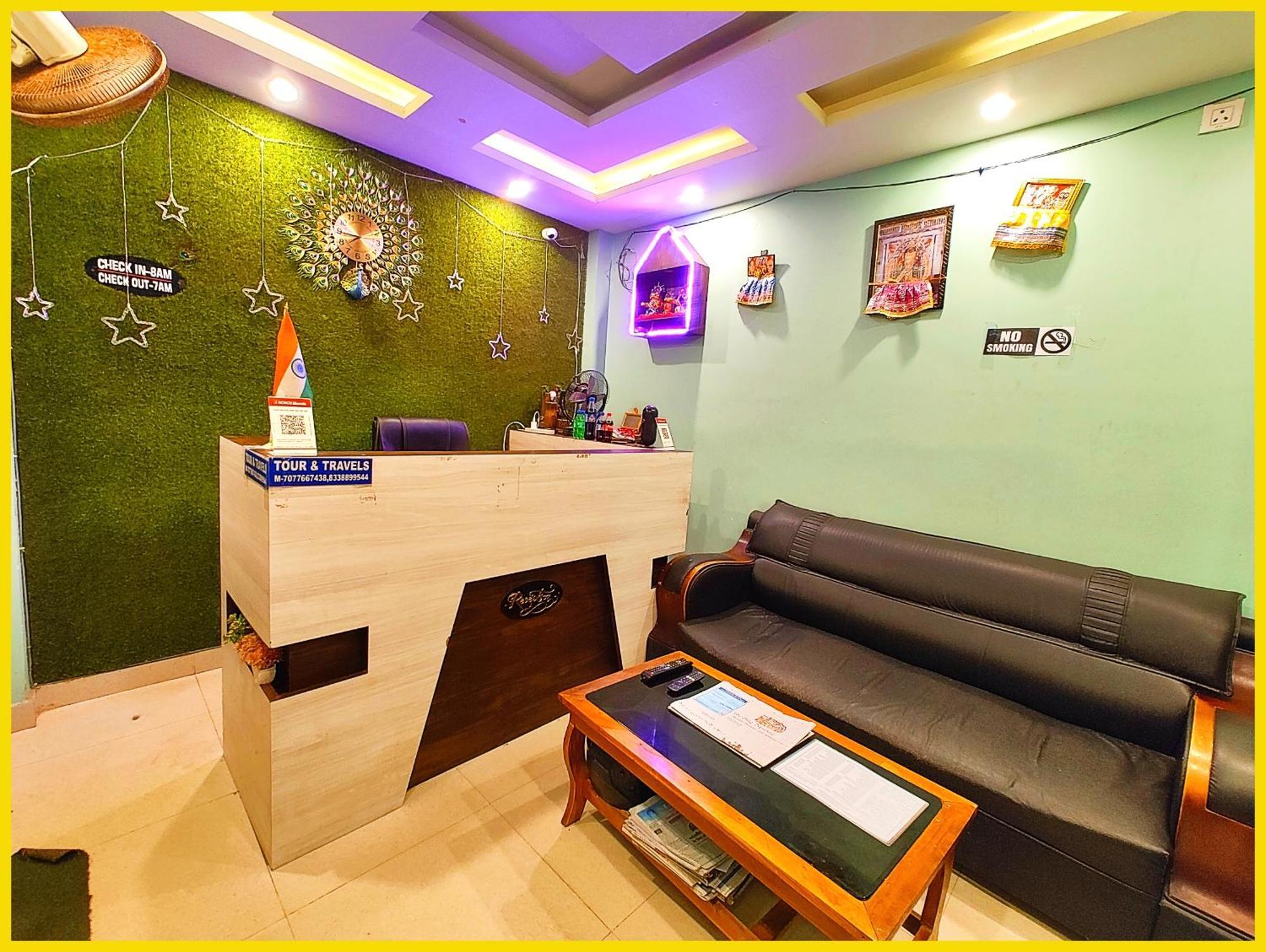 Jagdish Palace Near Sea - Free Wifi - Lift & Parking Facility - Fully Air Conditioning Luxuary - Premium In Hotel 2*